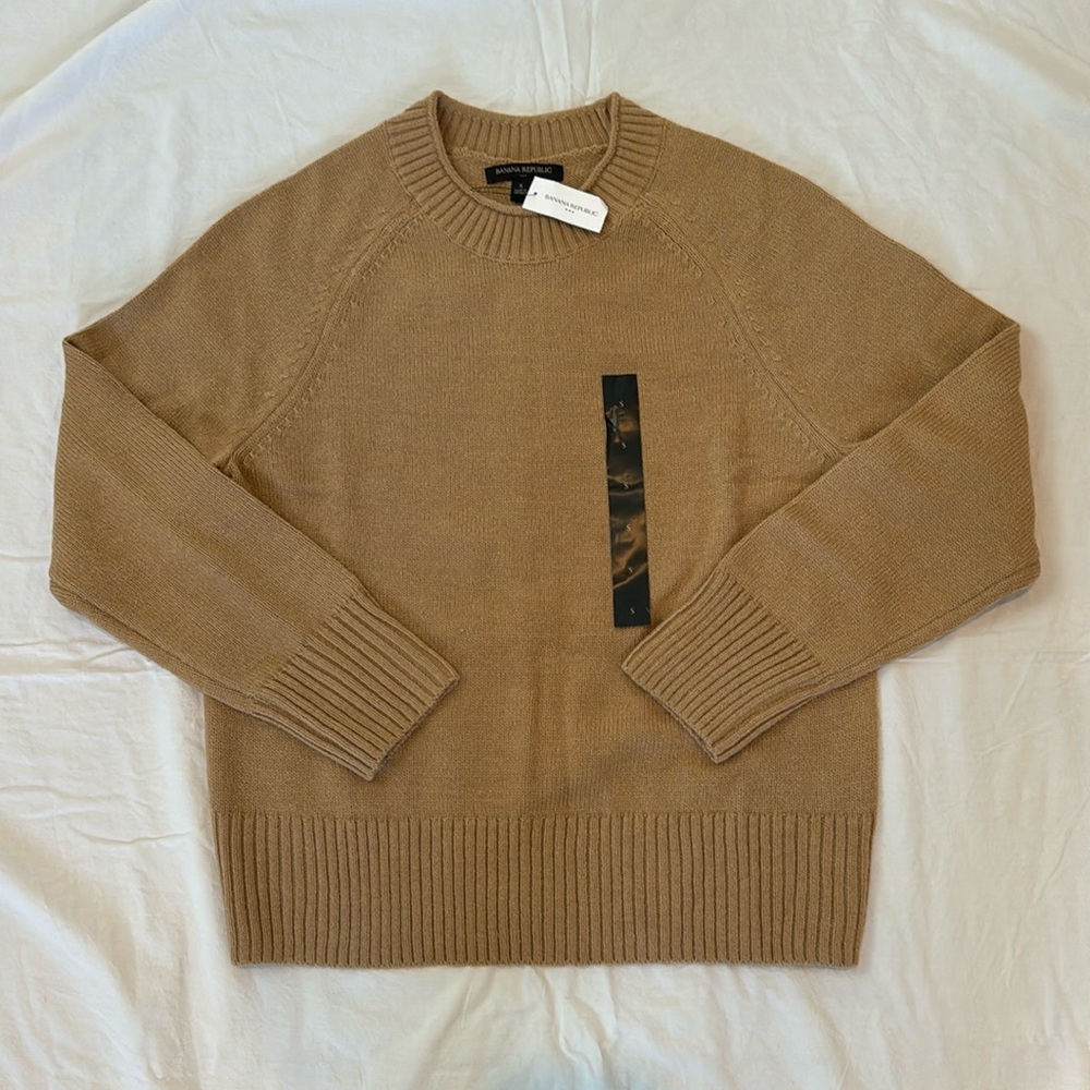 NWT banana republic sweater camel
